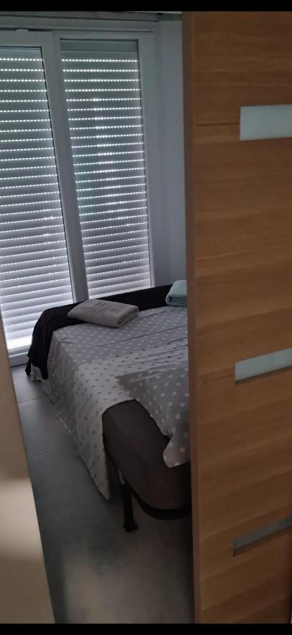 Menton, Appartement/Jardin, Proche Mer Et Centre Buitenkant foto